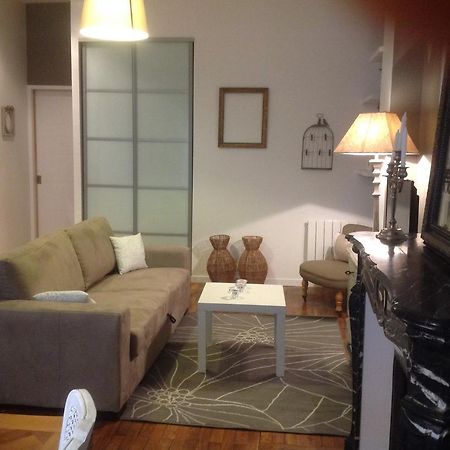 Appartamento Chez Eudoxe Orléans Esterno foto